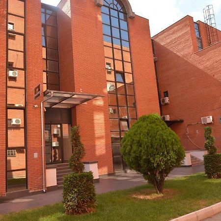Hotel Passport ベオグラード エクステリア 写真