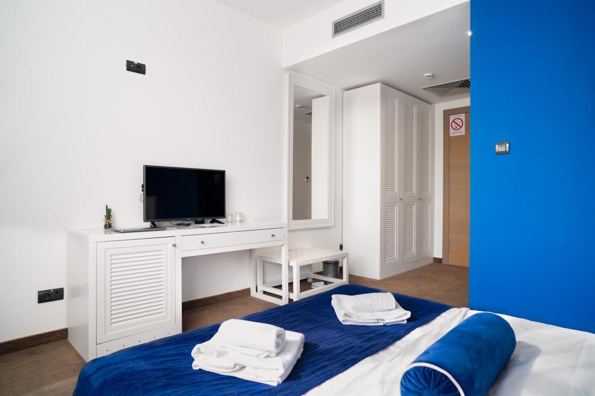 Hotel Passport ベオグラード エクステリア 写真
