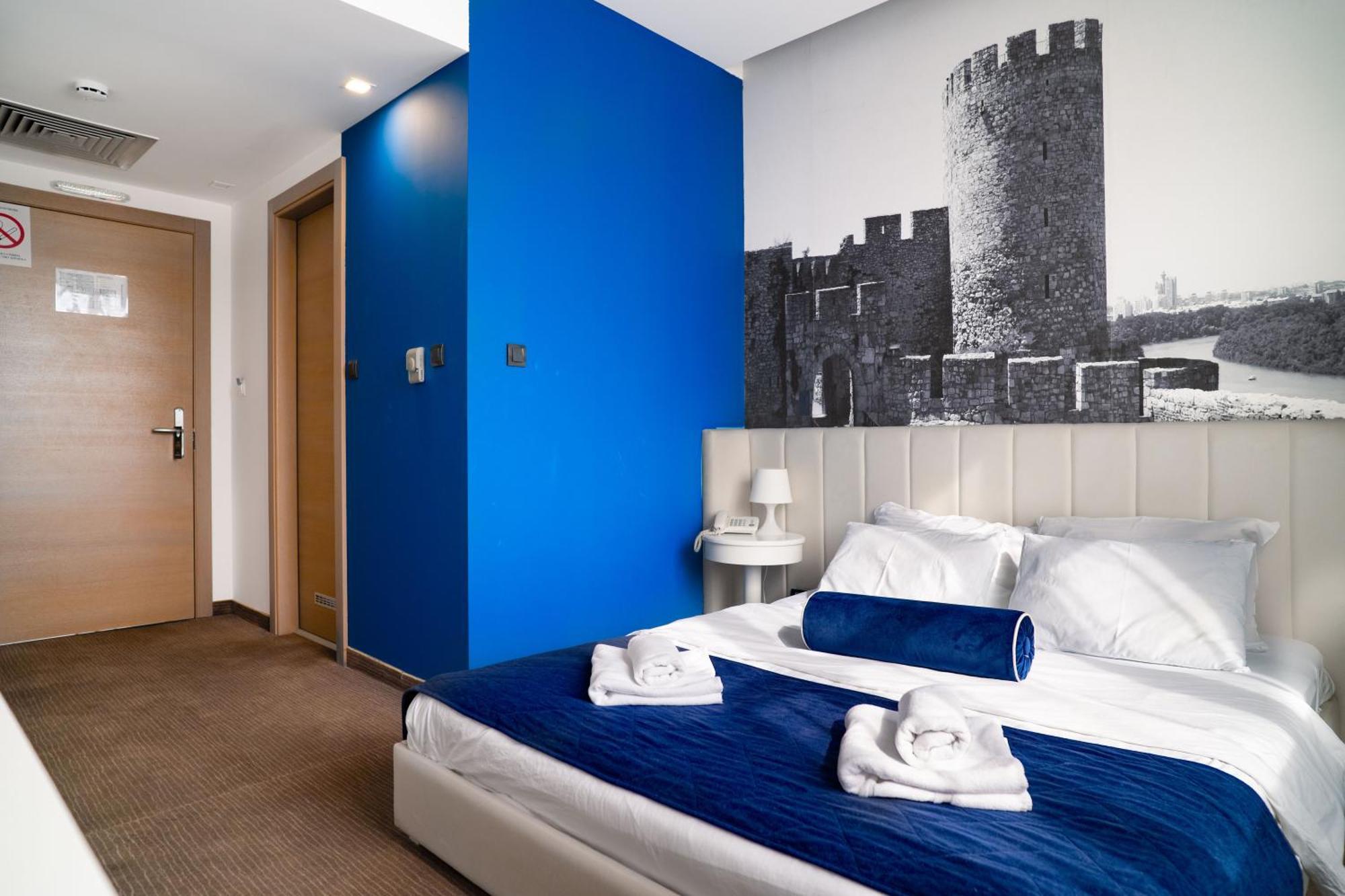 Hotel Passport ベオグラード エクステリア 写真