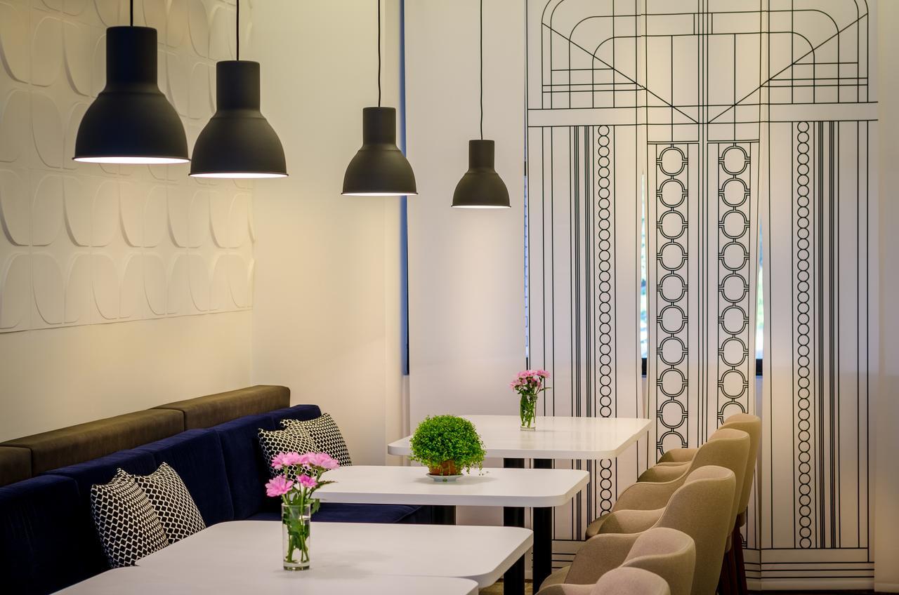 Hotel Passport ベオグラード エクステリア 写真